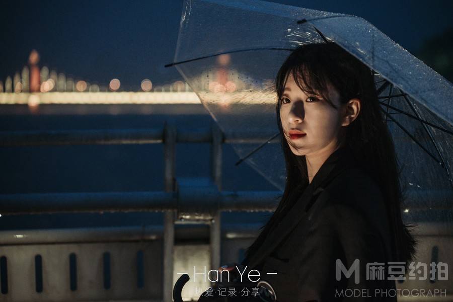 夜景模特