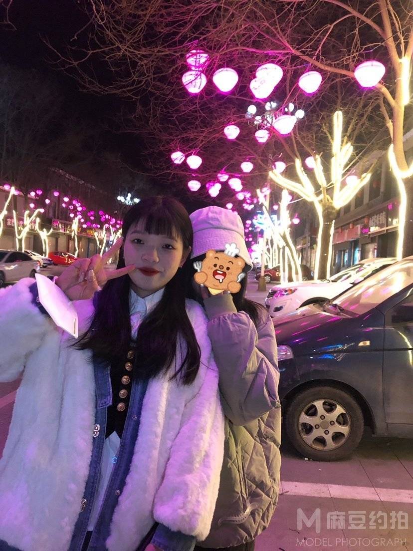 校园模特