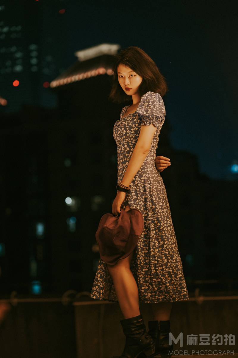夜景模特