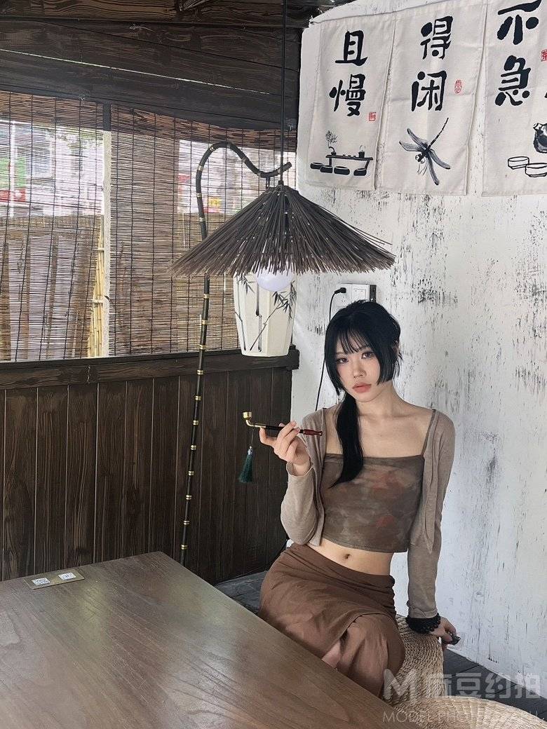暗黑模特