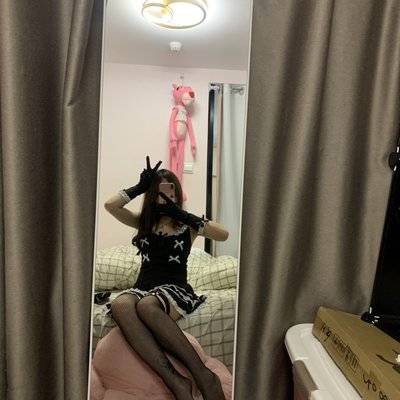 黑白模特