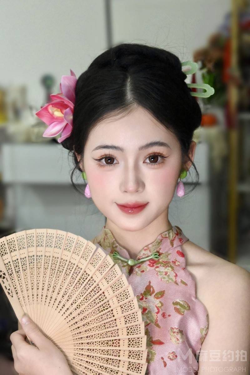旗袍模特