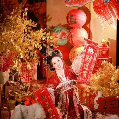 汉服模特