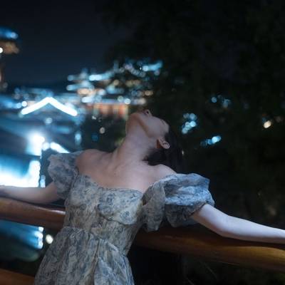 夜景模特