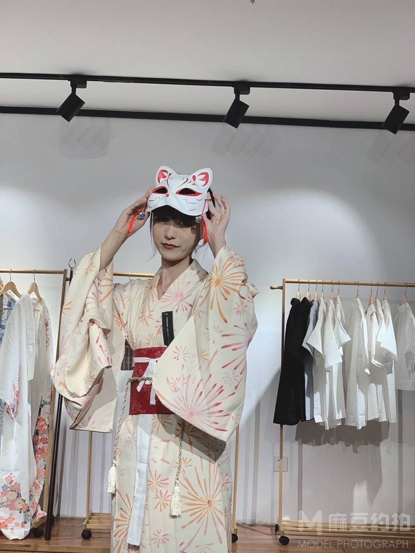 和服模特