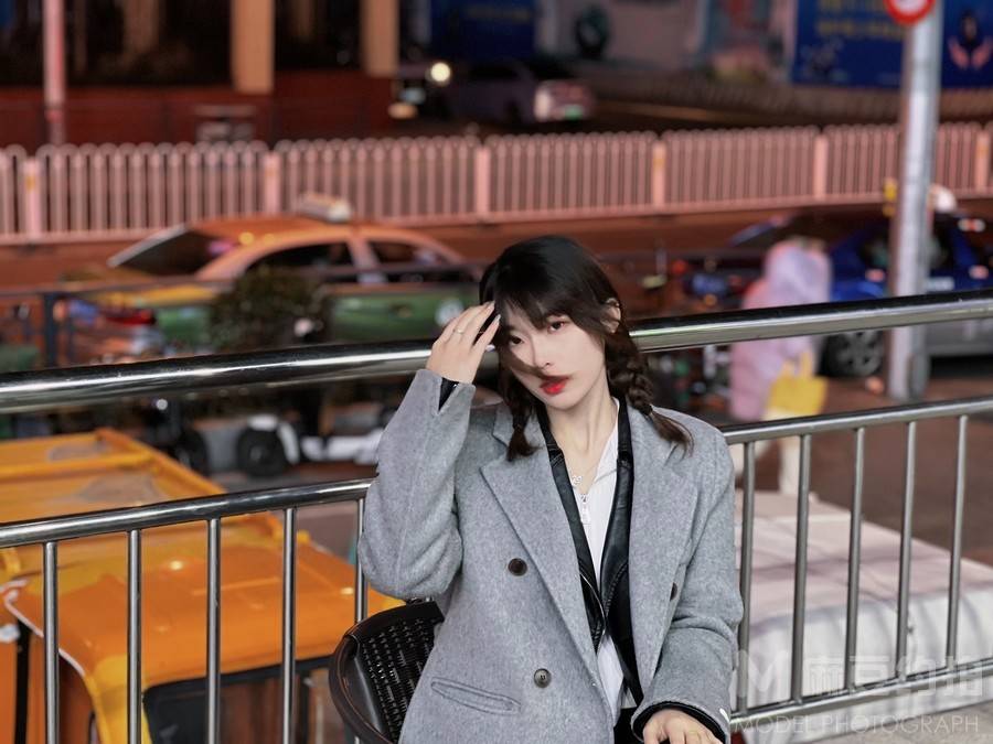 清新模特