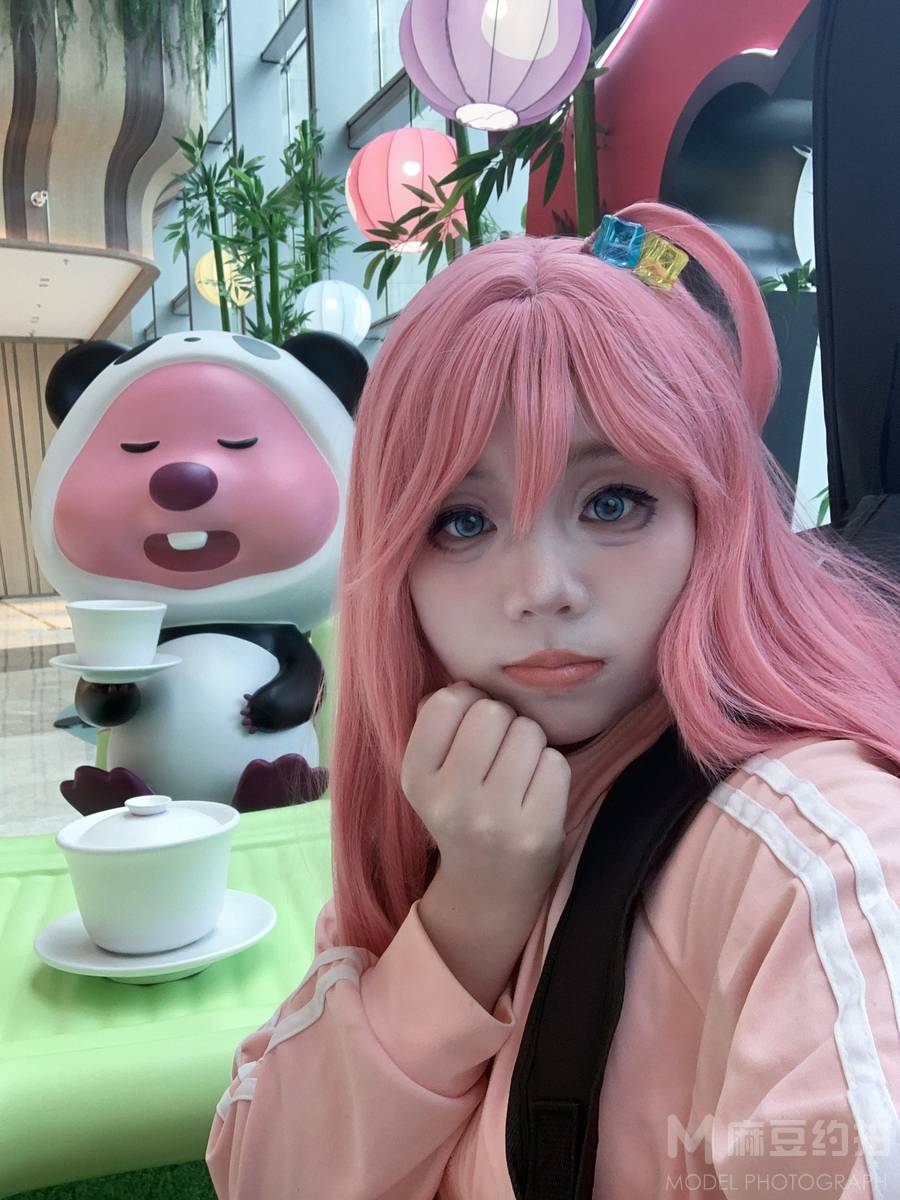 妆容模特