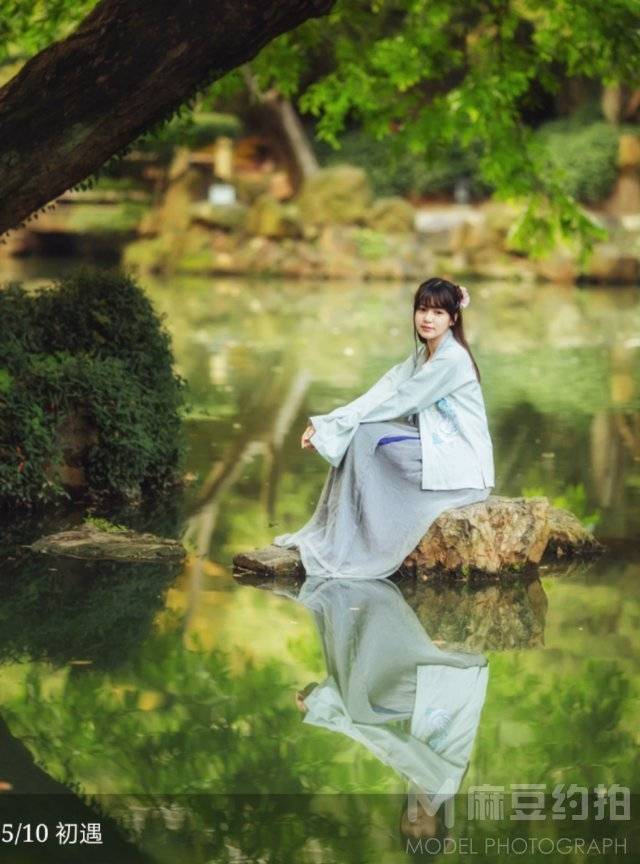 汉服模特