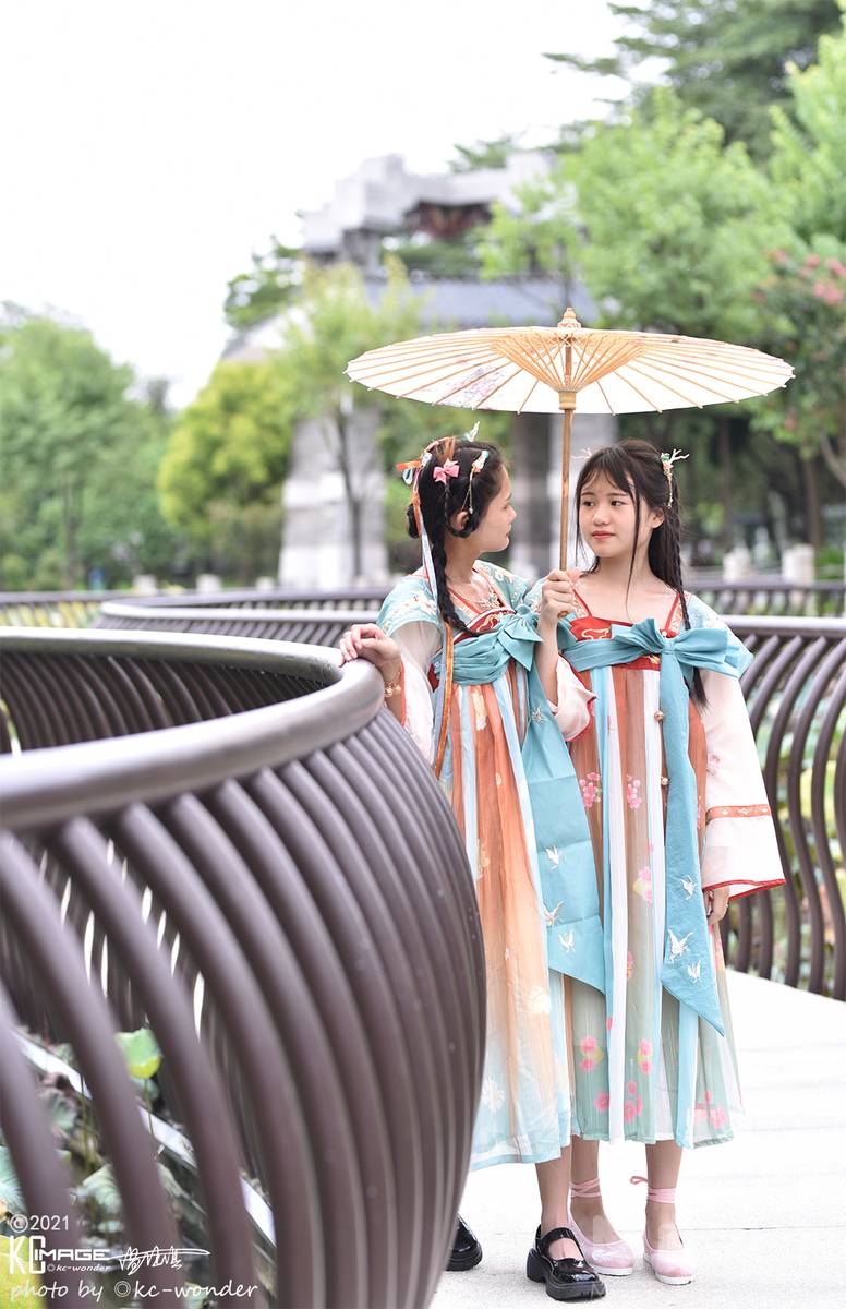 汉服模特