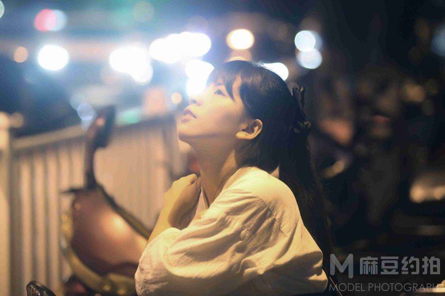 夜景模特