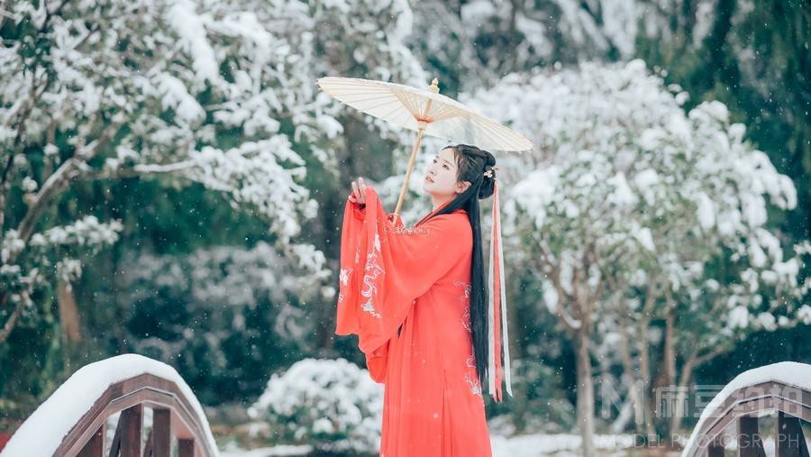 汉服模特