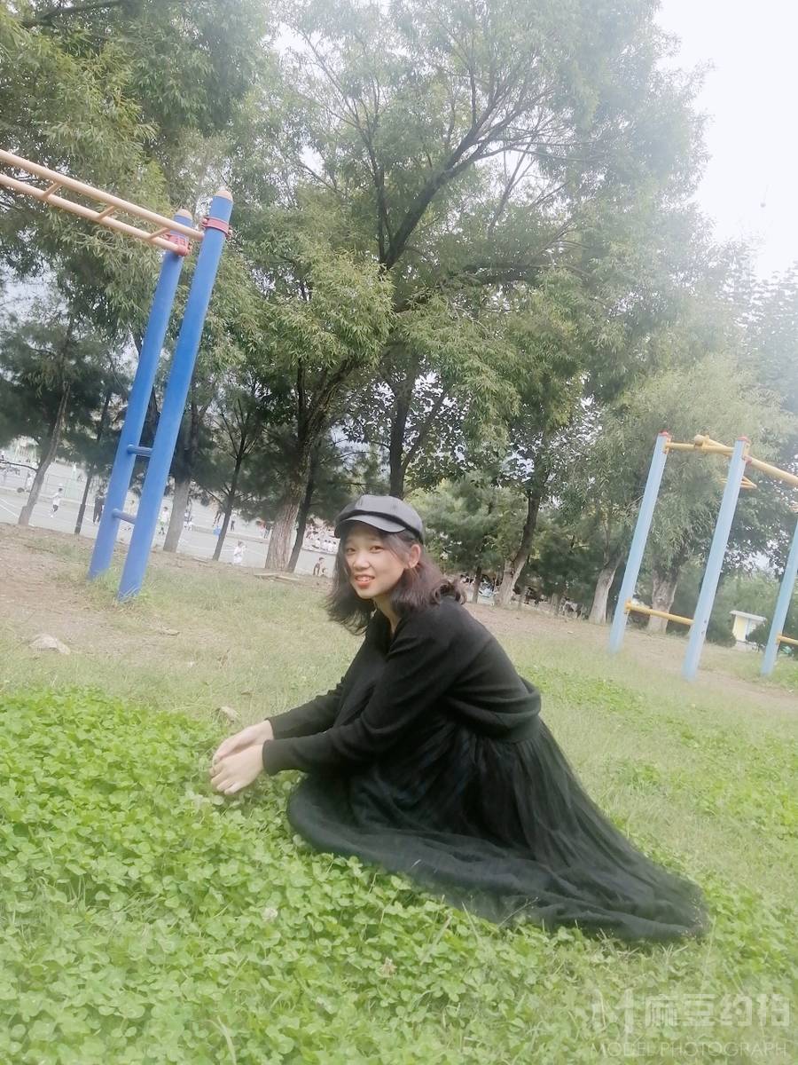 胶片模特