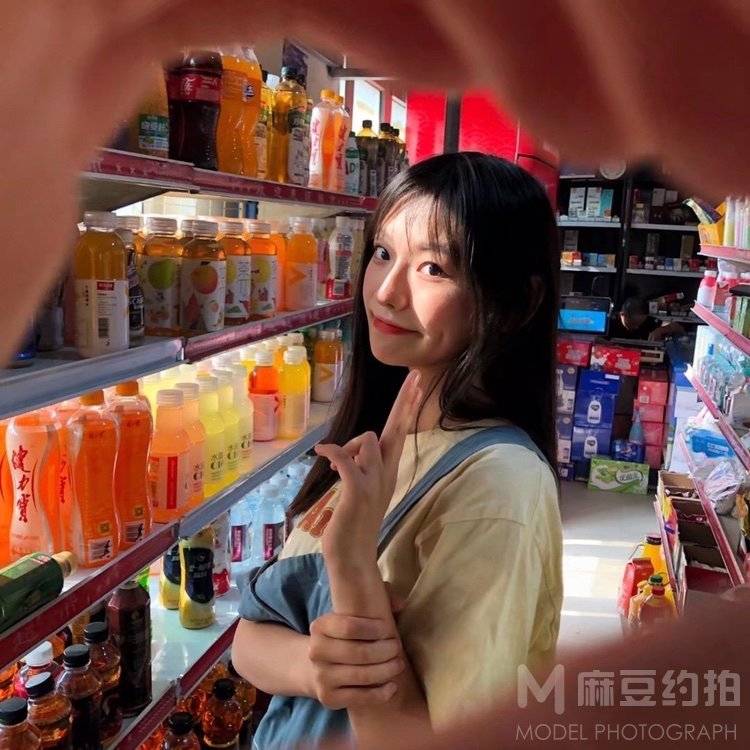 少女模特