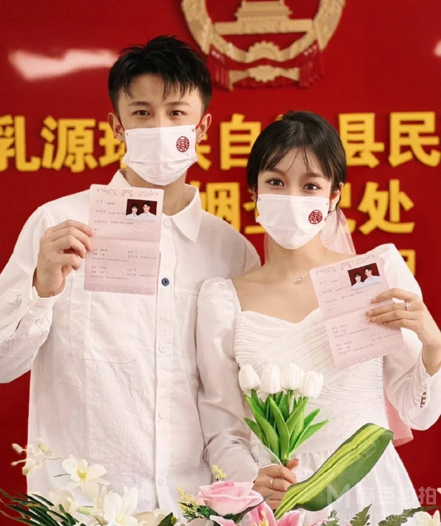 情侣模特