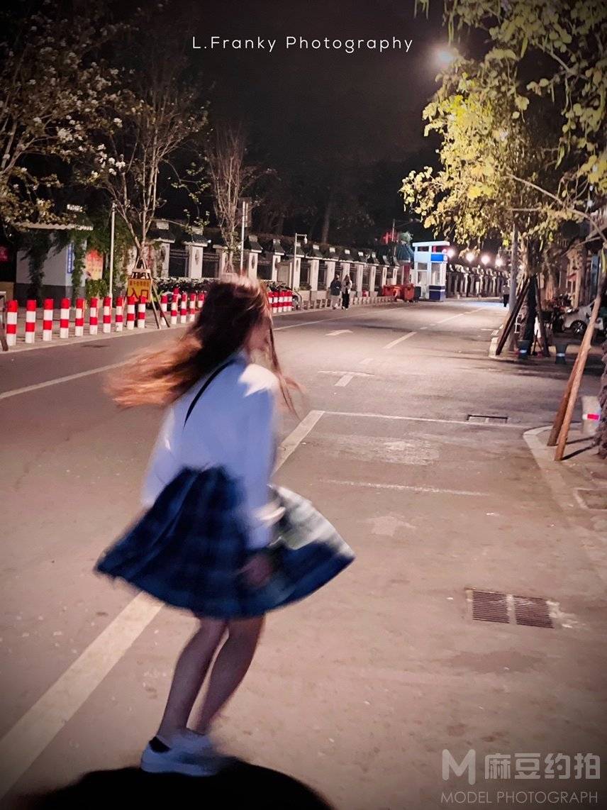 夜景模特