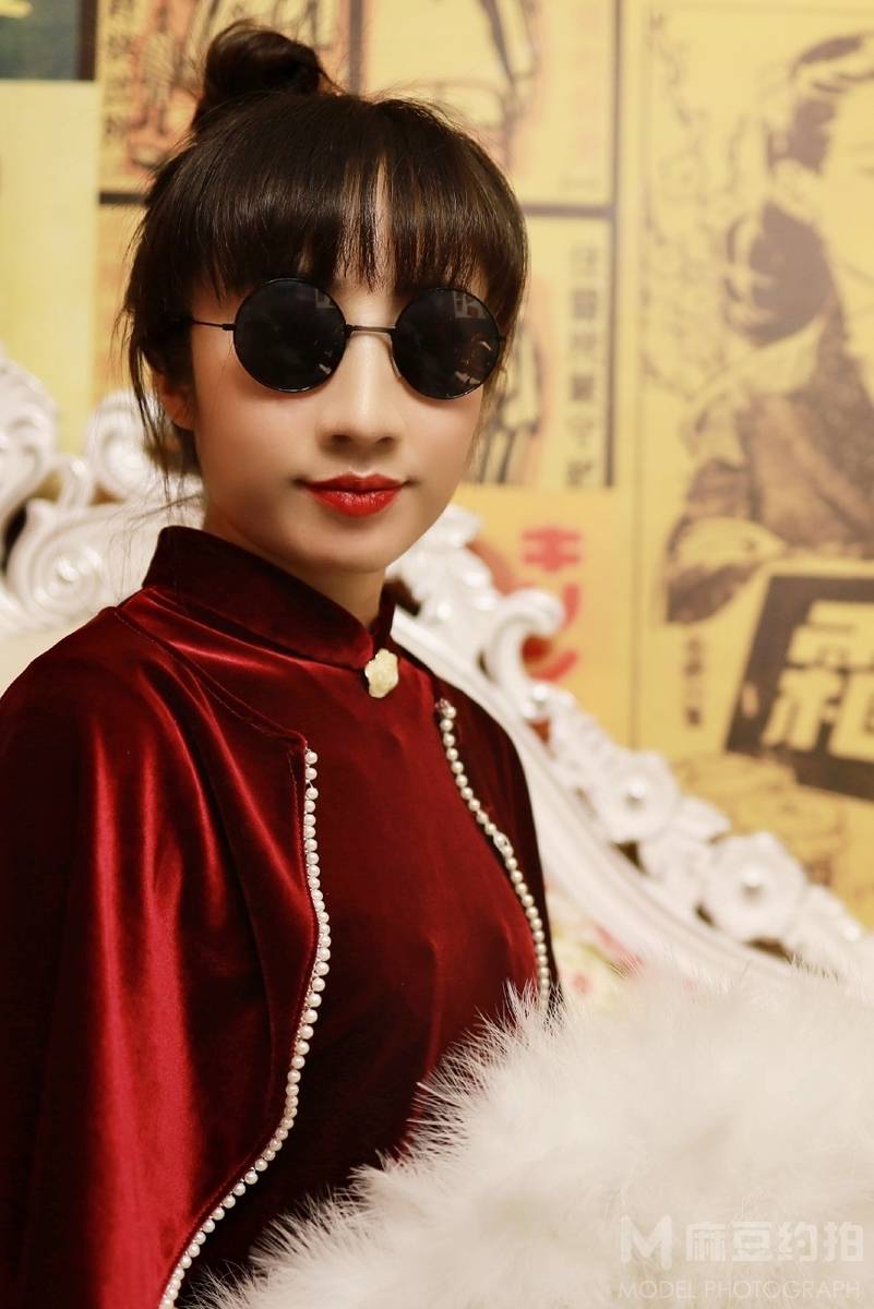 清新模特