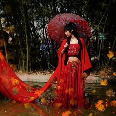 汉服模特