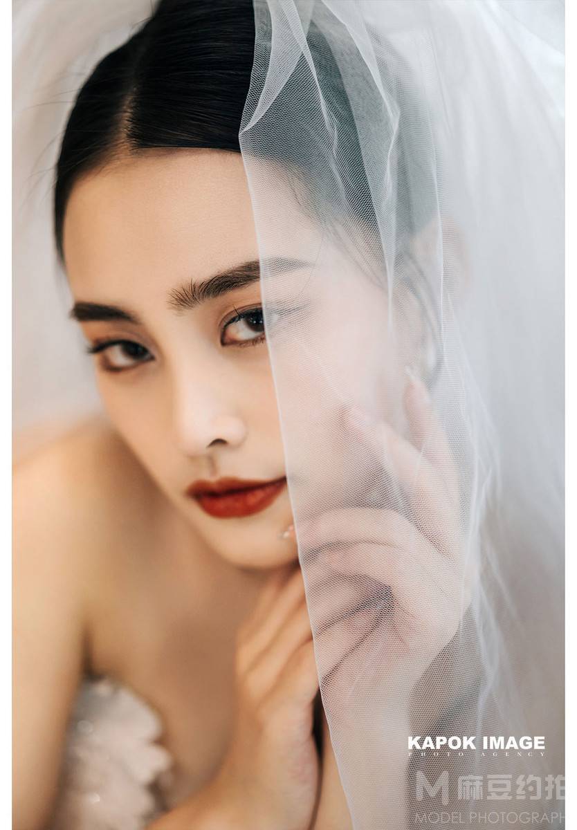 胶片模特