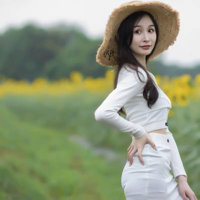 清新模特