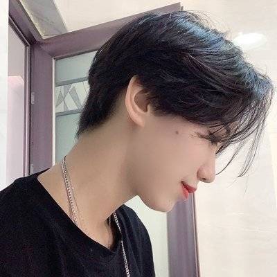 黑白模特