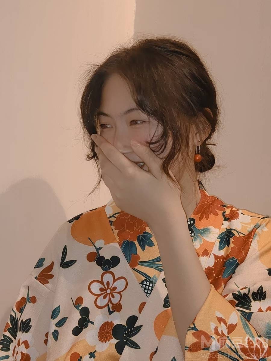 和服模特