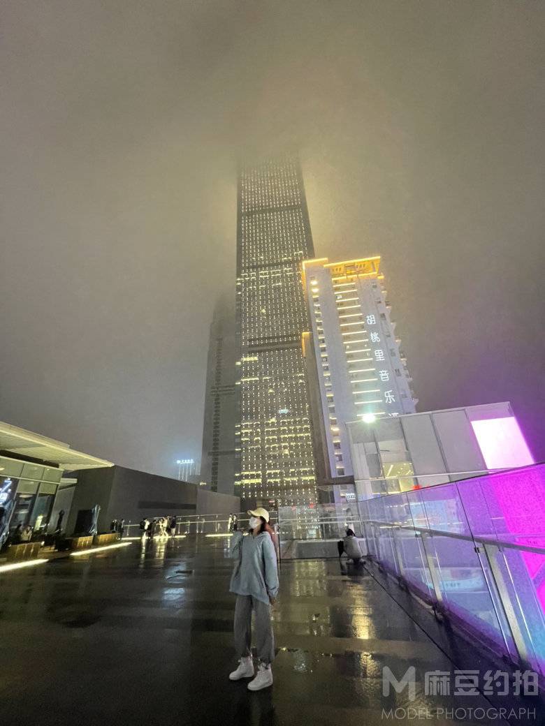 情侣模特