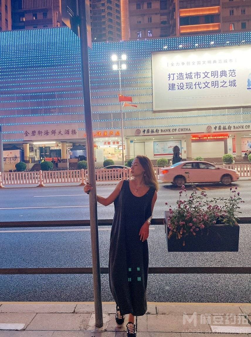 暗黑模特