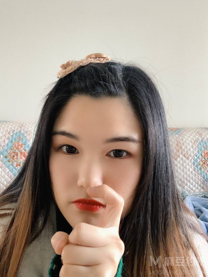 纪实模特