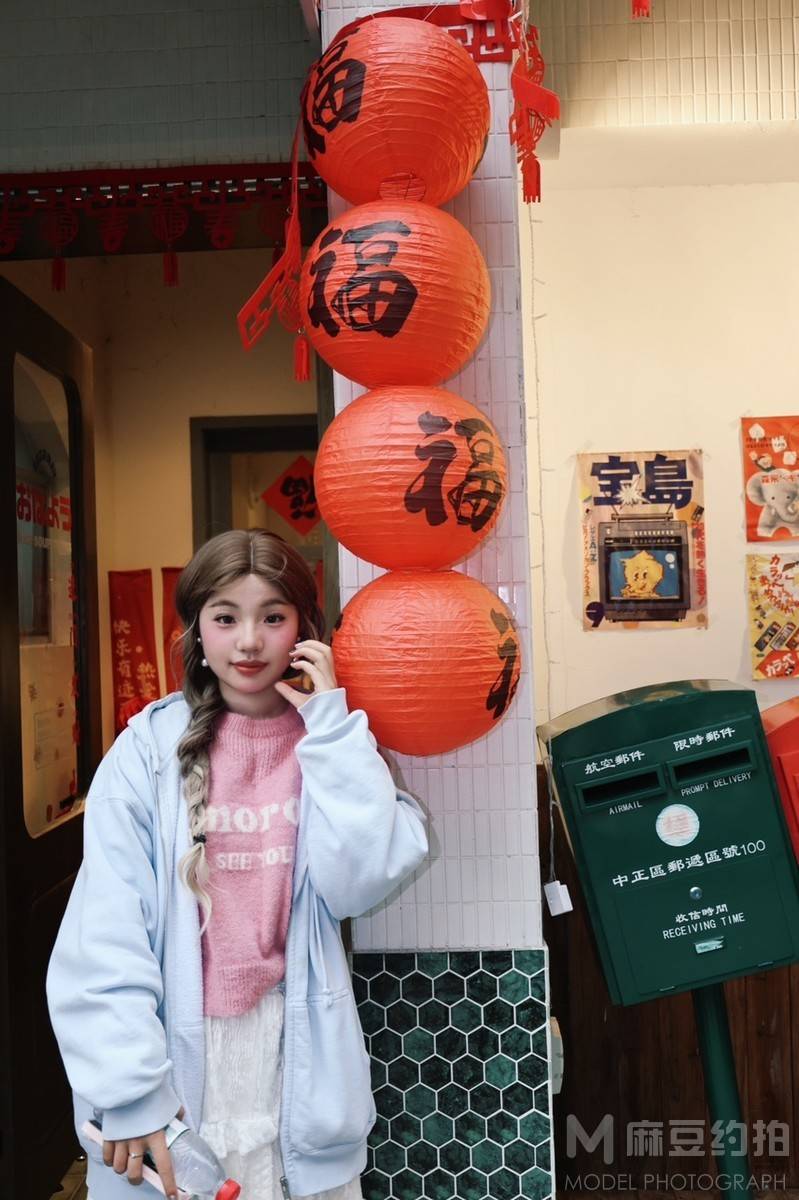 校园模特