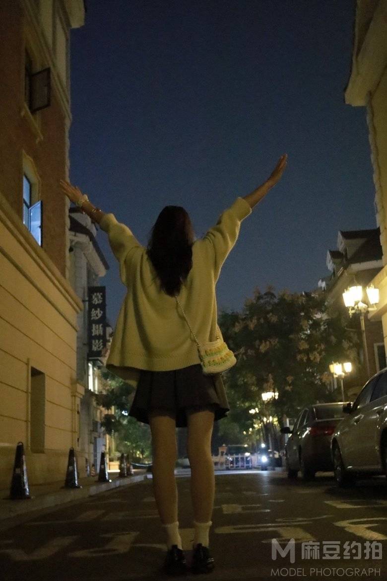 夜景模特