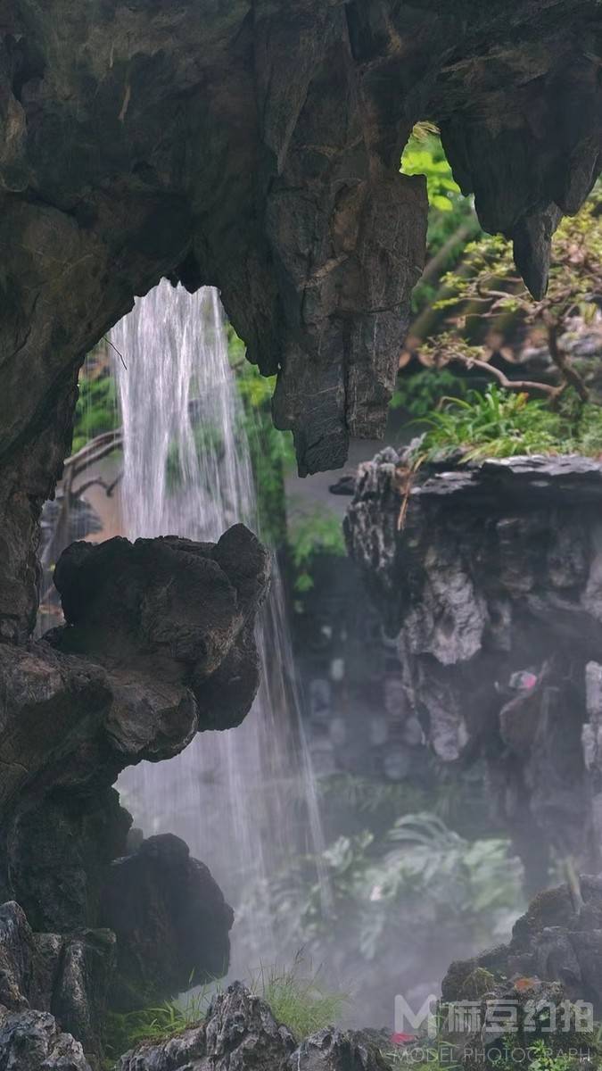 纪实模特