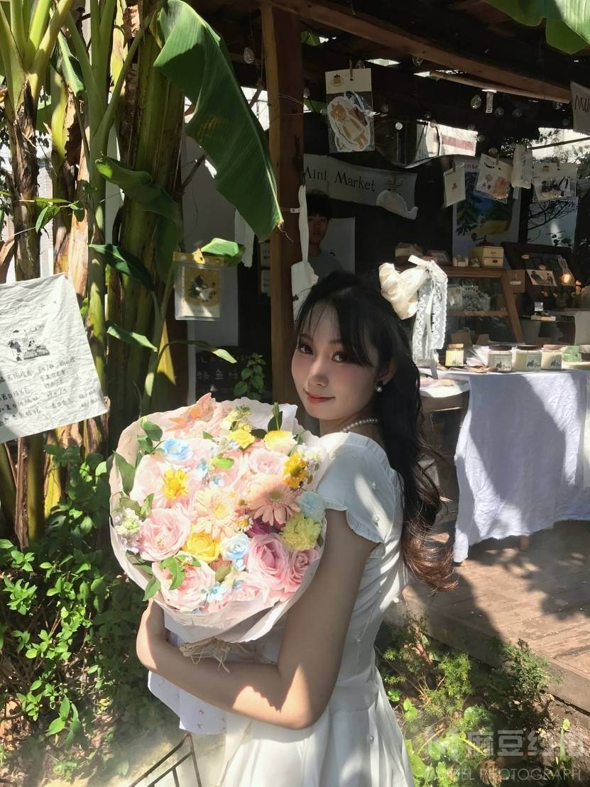 清新模特