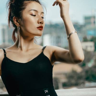 情绪模特