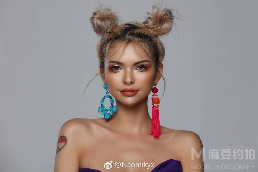 妆容模特