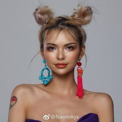 妆容模特