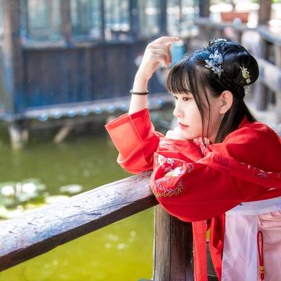 汉服模特