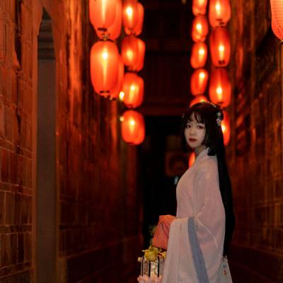汉服模特