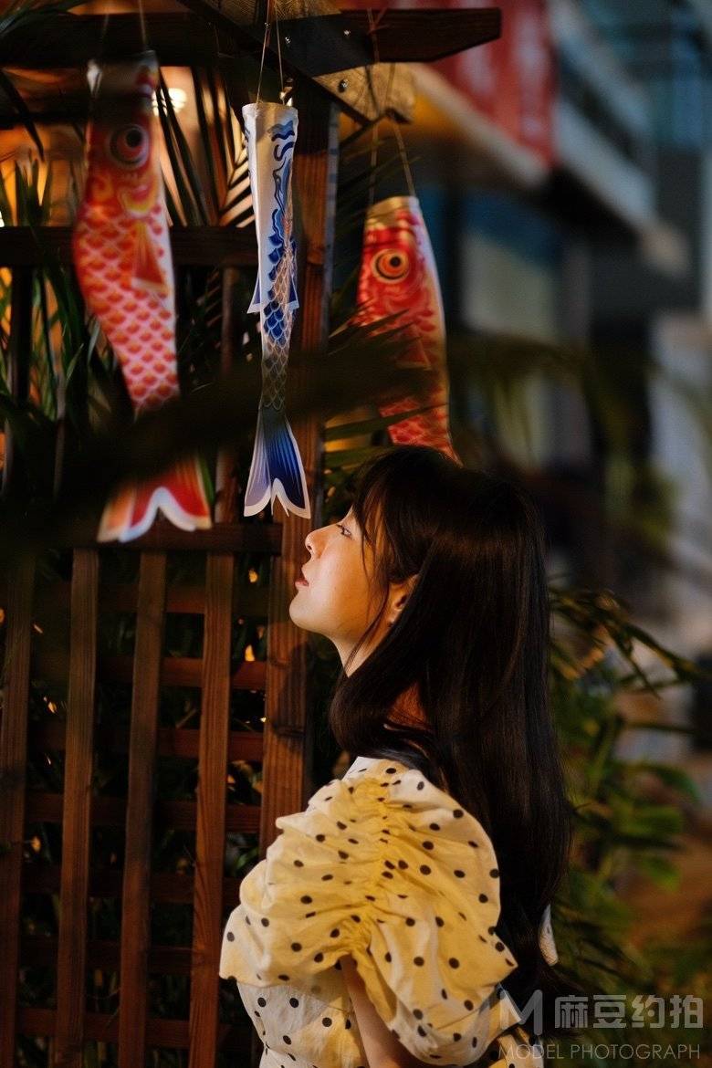 夜景模特