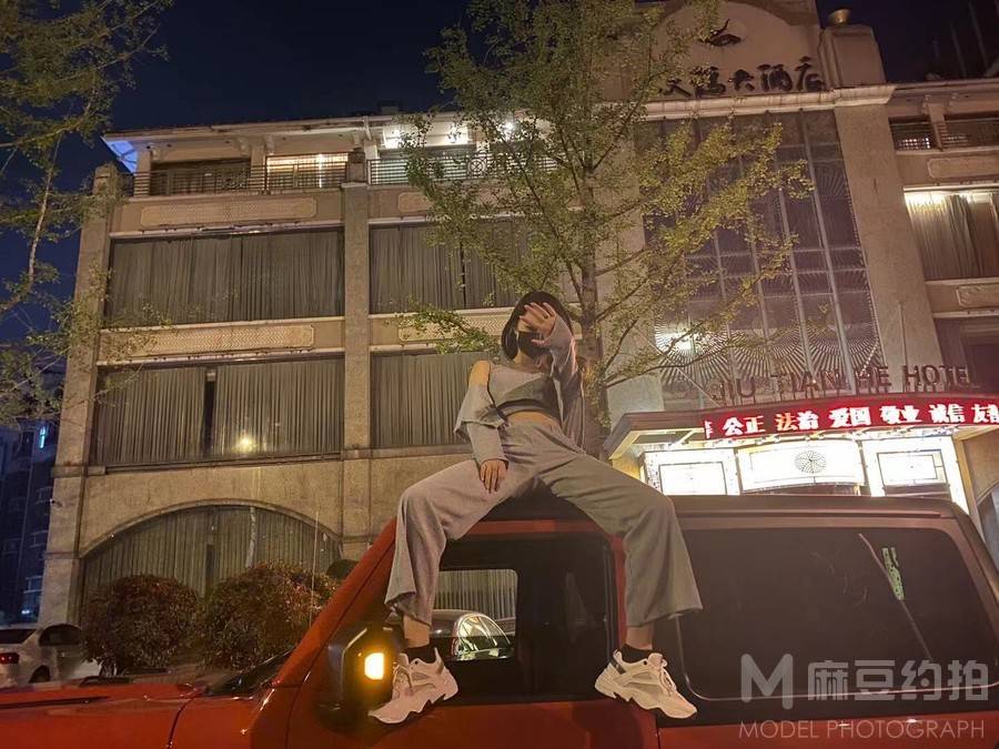 暗黑模特
