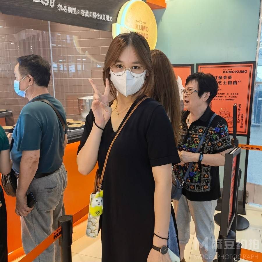 妆容模特