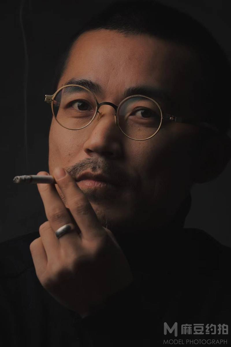 胶片模特