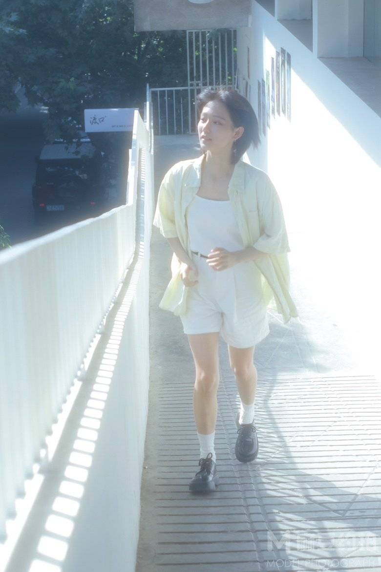 校园模特