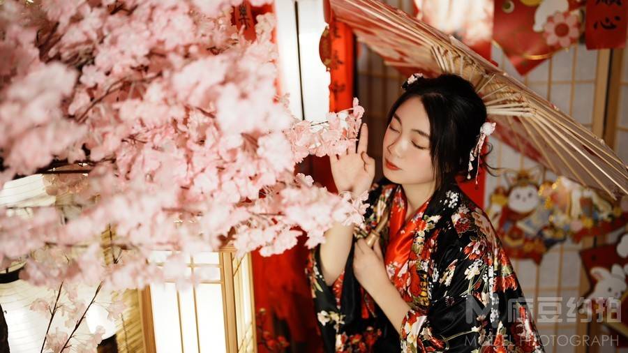 和服模特