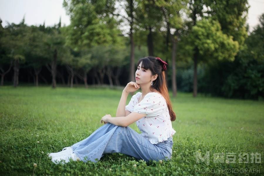 清新模特