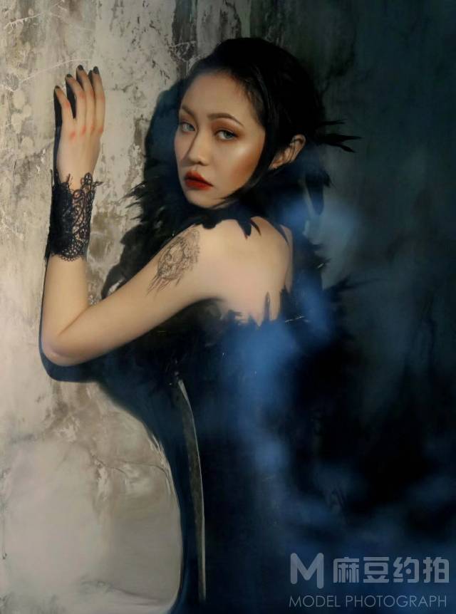 暗黑模特