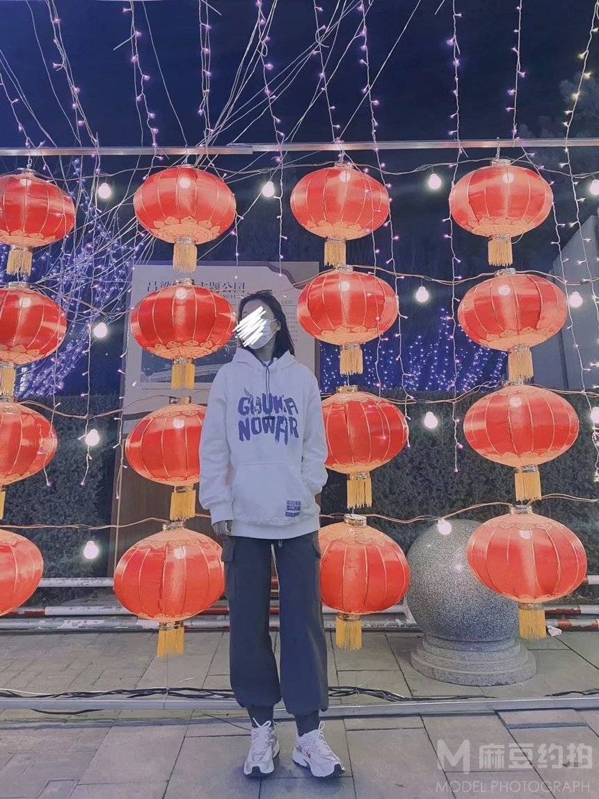 纪实模特
