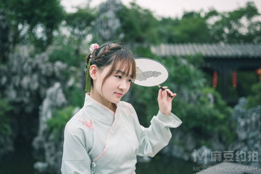 汉服模特