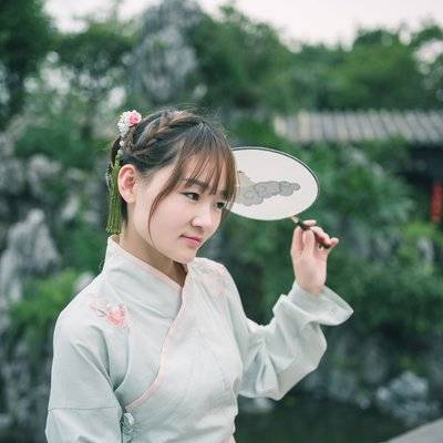 汉服模特