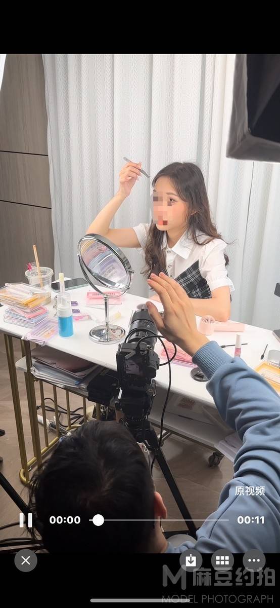 妆容模特