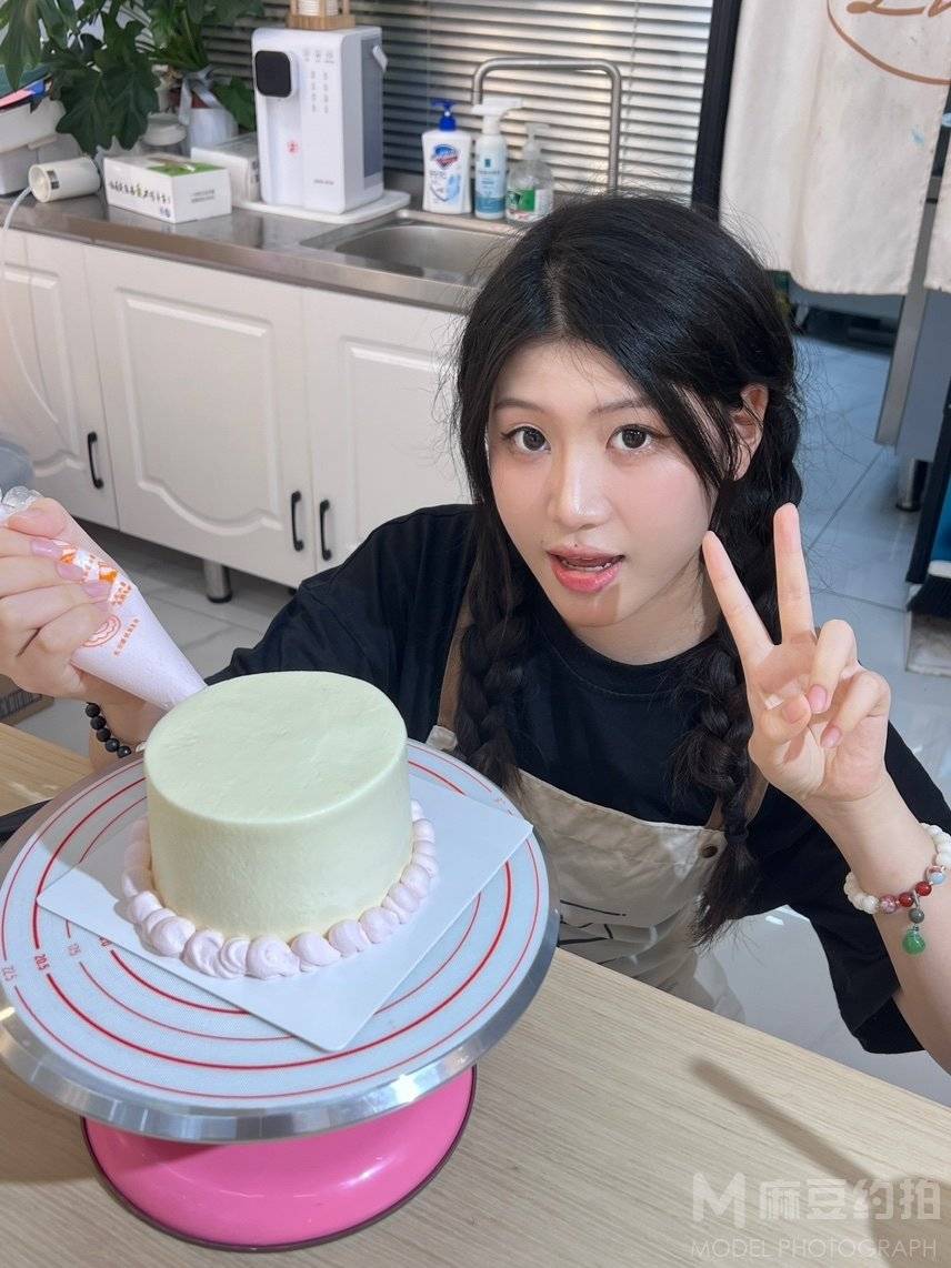 妆容模特